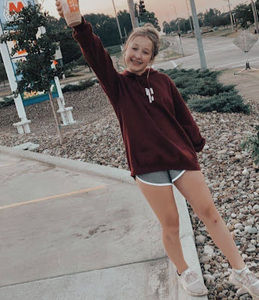 Meet your Posher, Skylar sturgis-erb